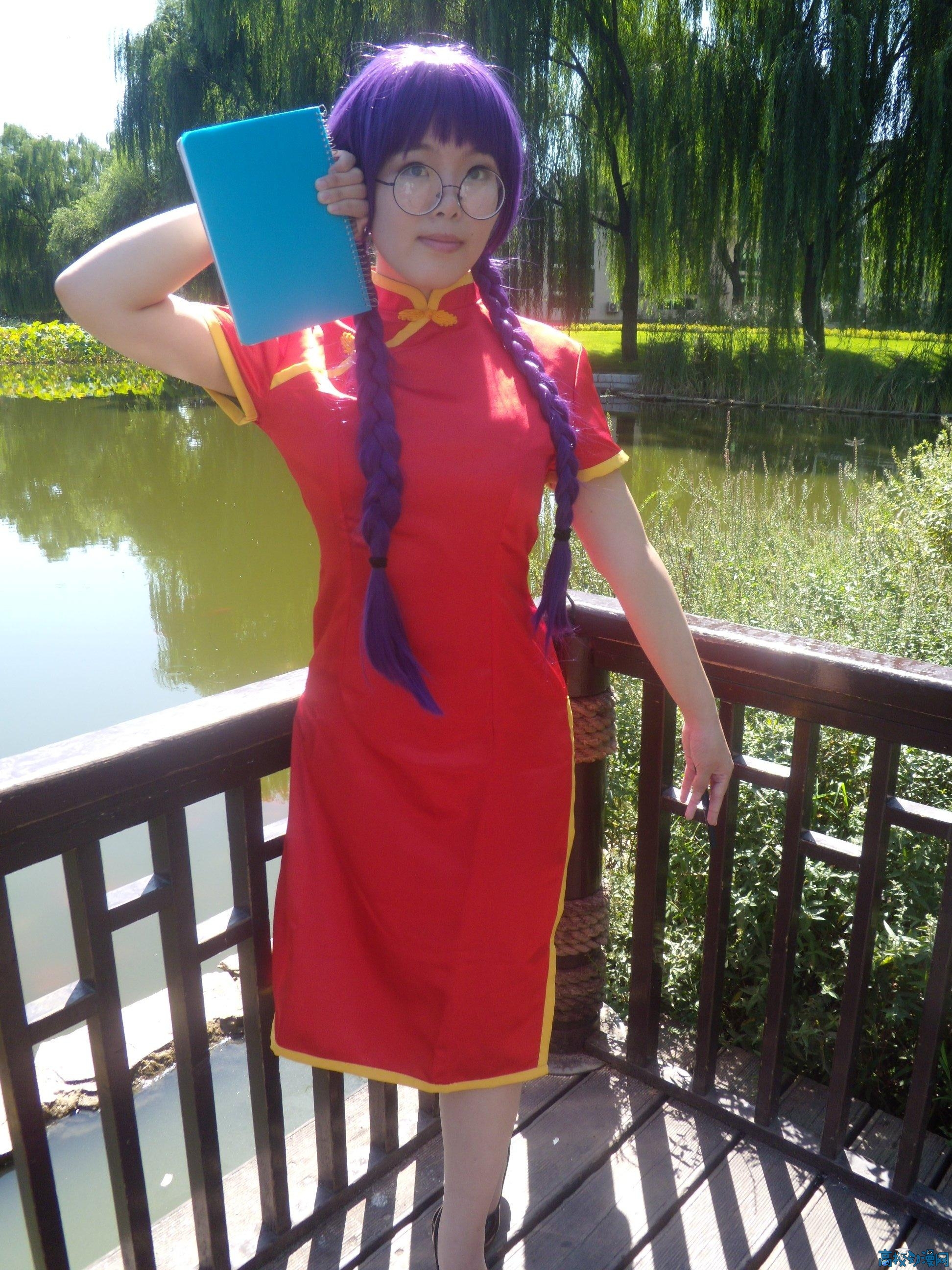奥拉-红兰.jpg