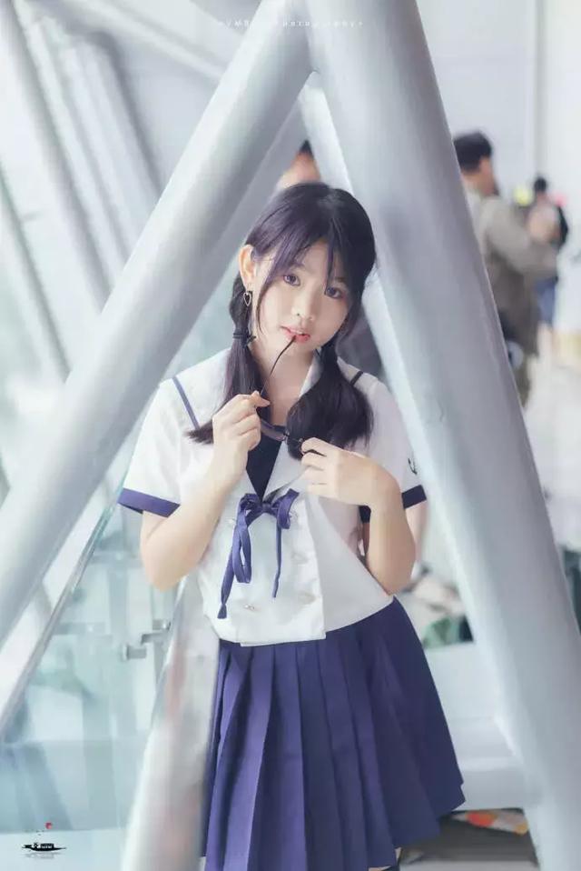 rZ02YM02jkKm21st.jpg