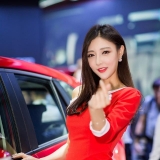 她是车展上最红的模特没有之一