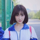 97年的她是令人寒颤的最美校服校花