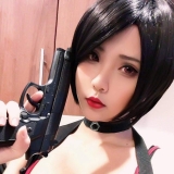 大胸美女hana bunny【生化危机2重制版】Cos艾达王 红裙胸涌澎湃