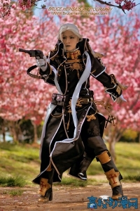 Cos界难度挑战之一《圣魔之血》中Abel的cosplay