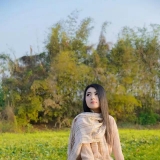 你们学校的校花或班花是你心目中最美的女神吗？