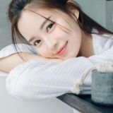 17岁模特出道，曾是深大校花，如今27岁依旧美出新高度！