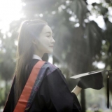 华南师范大学校花、最美毕业照女神——李金阳