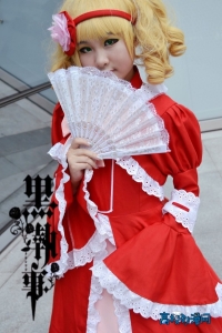 【cos正片】-------啵酱の未婚妻----------
