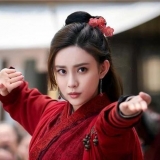 最美北电校花演丫鬟秒杀韩星女主，却因天生整容脸质疑不断