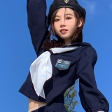 优雅迷人长发美少女写真