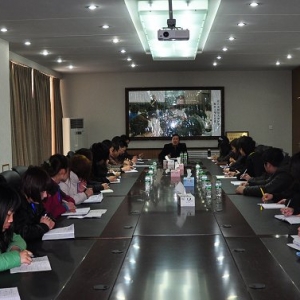 我院召开学生干部座谈会