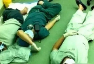 不孝有三：学医、考研、当护士