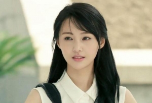 这三位女星都是郑爽同学，阚清子景甜都火了