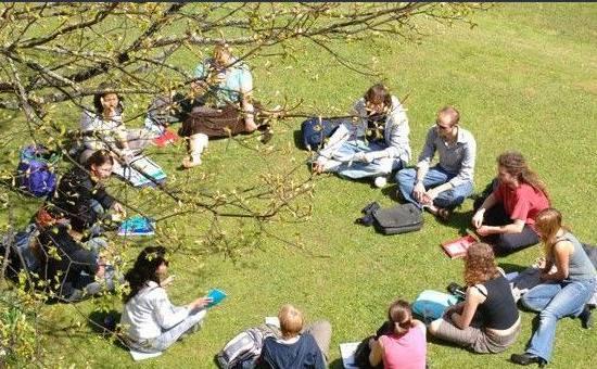 选大学选专业之后还要选社团，刚入学的大一新生该怎么选择？