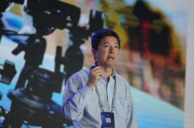 学术生命打击才是张首晟教授自杀的真实原因？｜钛媒体独家