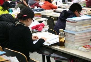 2019年的考研党们，如果现在看不进去书，尝
