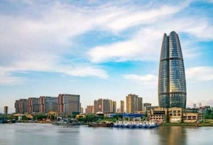 浙江的一所高校，建校仅有32年，全国百强大