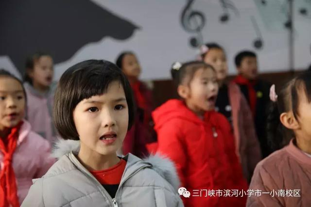 储备能量 飞向远方——滨河小学举行社团展示活动