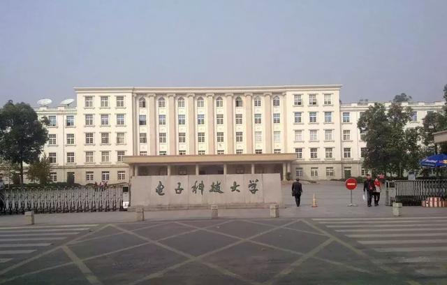中国8大著名同城“双子星”大学：清华北大、复旦交大、华科武大……