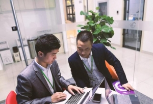 95后积极上进的大学生，同时准备考研和考证
