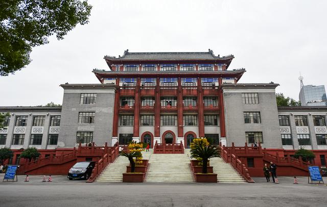 中西部最美的大学校园，去成都不该被忽视的免费景点，你去过吗？