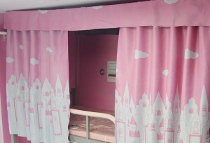 大学寝室里究竟该不该挂床帘？985学姐经验