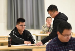 中航大举行安全科学与工程博士研究生招生考