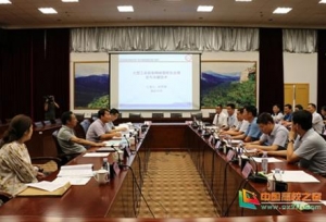 山东省科技厅专家组来临沂大学考察山东省重