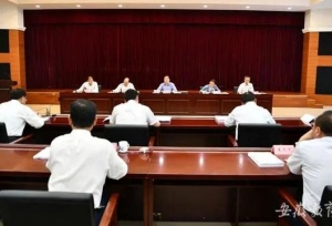 信长星：全面落实新时代党的建设总要求 推动高校党建全面进步全面过硬