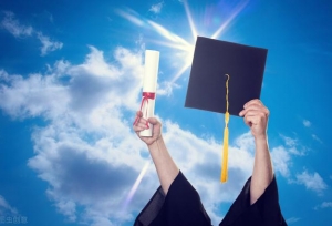数年寒窗，终有一别：云南大学校长在2020届