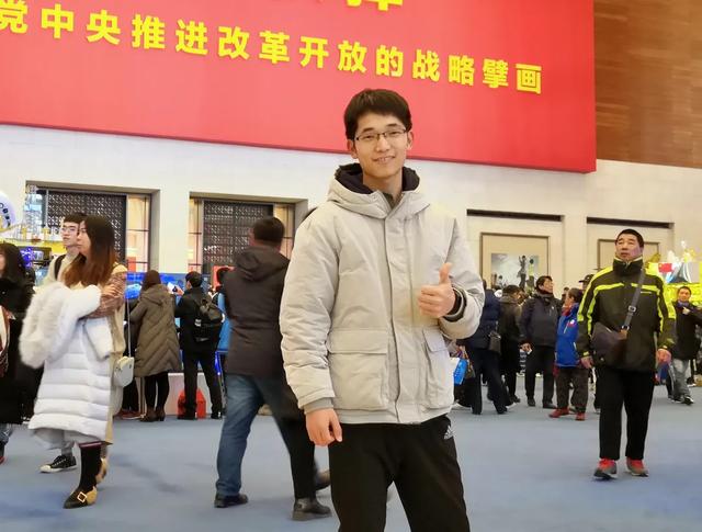 “乘风破浪”的快递员，北理工小李“奥利给”