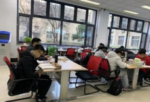 网红图书馆来袭！这些大学图书馆把学生宠！上！天