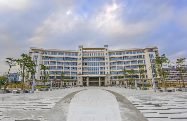广州航海学院现任领导