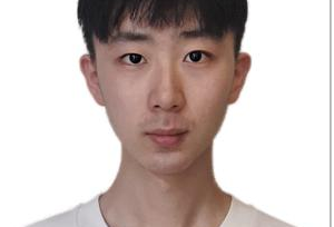 责任心克服恐惧，亲历确诊过后面对他人求助，他说，“救人要紧”