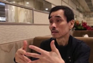 香港第一黑帮大佬，15岁混黑，统领10万人，