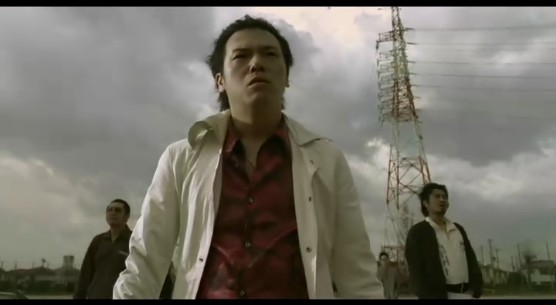 《热血高校》转校生泷谷源治和“万兽之王”芹泽多摩雄谁更厉害？