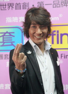 “岛国”演技精湛的八位“男优”，最后一位让女孩尖叫不停！