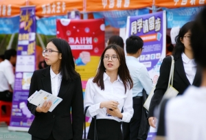 考研这么火，读研毕业后出路是什么吗？7大出路利弊一览表