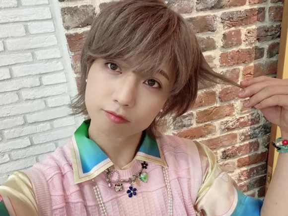 声优鬼头明里被曝与保住有哉半同居，其本人表示只是密友关系