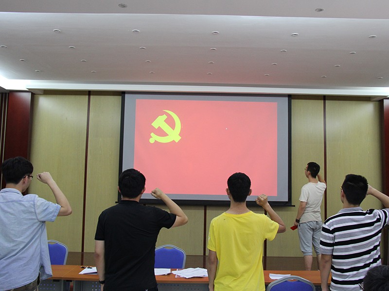 毕业想留校任职，做到这四件事情很加分