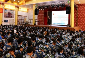 广州珠江职业技术学院举行应急处置突发事件专题讲座