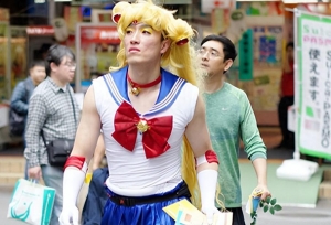 二次元浓度拉满的男明星，有人结婚用动漫BGM，有人还自己做动画